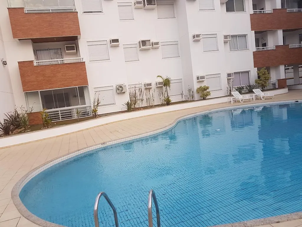 Apto de 02 qtos no Ingleses - Florianopolis - SC Apartamento