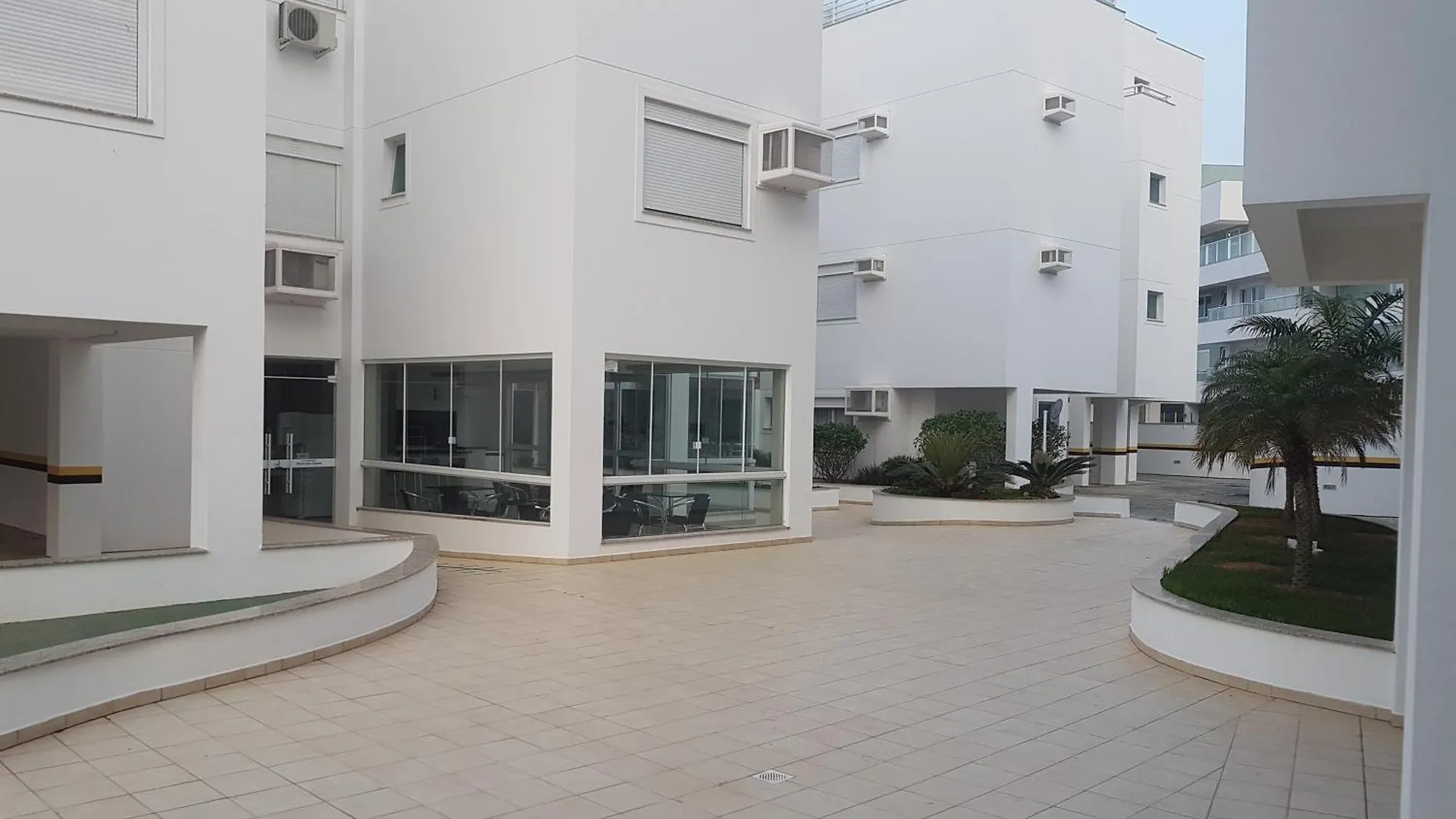 Apartamento Apto de 02 qtos no Ingleses - Florianopolis - SC